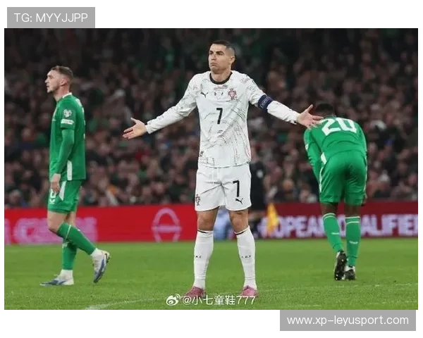 世界杯预选赛开打，C罗帽子戏法助葡萄牙狂胜对手，葡萄牙世界杯c罗进球视频